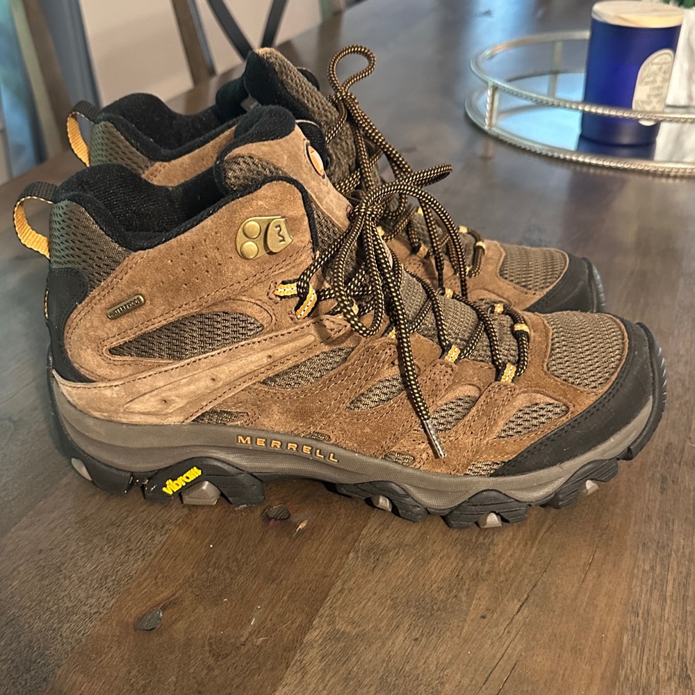 Merrell Men's Brown and Black Hiking Boots